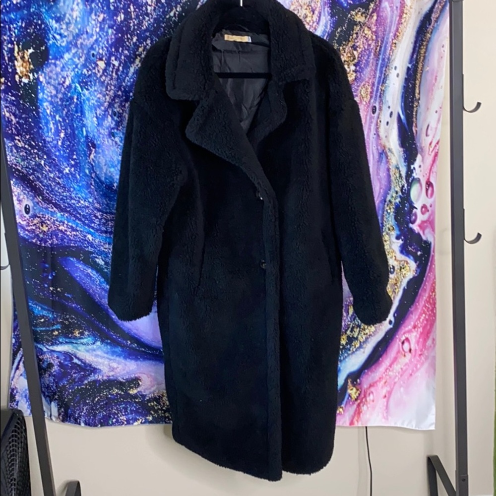 Missy Empire Long Teddy Coat - Picture 3 of 4